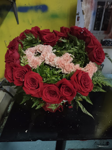 Florist «Flowers Vs Flowers», reviews and photos, 414 Main St, Paterson, NJ 07501, USA