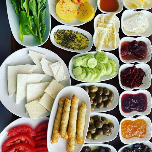 Serci Köy Kahvaltısı,Zeytin Ve Zeytinyağı