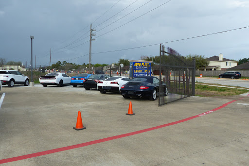 Used Car Dealer «Auto Plaza Inc», reviews and photos, 8730 Richmond Ave, Houston, TX 77063, USA