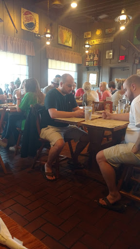 American Restaurant «Cracker Barrel Old Country Store», reviews and photos, 675 Buford Hwy, Cumming, GA 30040, USA