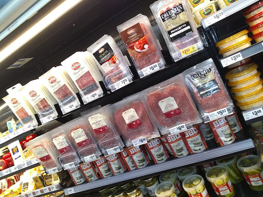 Shopping Mall «McCreless Corner Shopping Center», reviews and photos, 3818 S New Braunfels Ave, San Antonio, TX 78223, USA