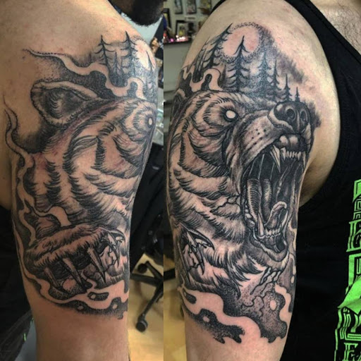 Explore cool flash tattoo ideas, creative tattoo ideas in Amityville, available at Tattoo Frenzy Inc