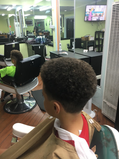 Barber Shop «East Taylor Barbershop», reviews and photos, 275 E Taylor St, San Jose, CA 95112, USA