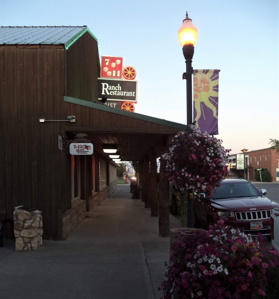 7-11 Ranch Restaurant 84078