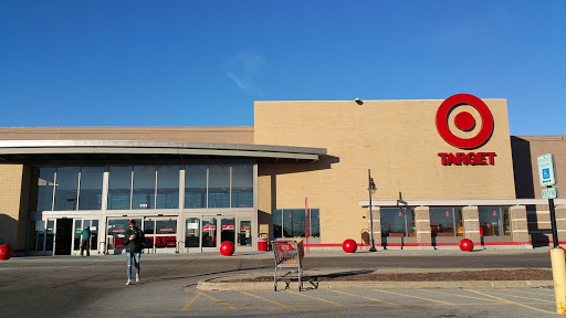 Department Store «Target», reviews and photos, 1111 Brook Forest Ave, Shorewood, IL 60404, USA