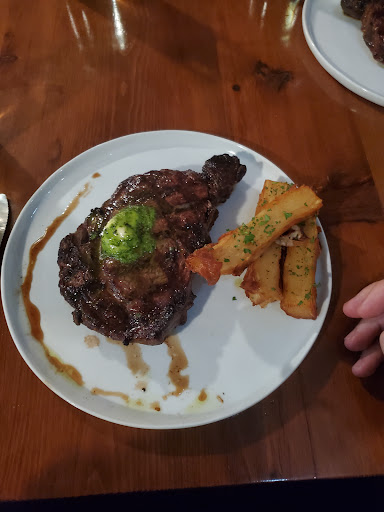 American Restaurant «Woodstock Cafe & Shoppes», reviews and photos, 117 S Main St, Woodstock, VA 22664, USA