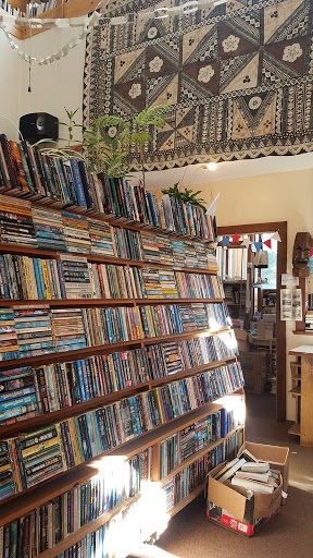 Used Book Store «Tin Can Mailman», reviews and photos, 1000 H St, Arcata, CA 95521, USA