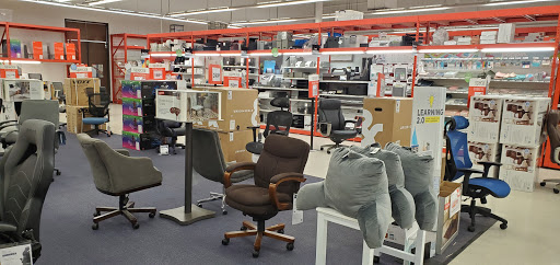 Office Supply Store «Staples», reviews and photos, 4043 Riverdale Rd, Ogden, UT 84405, USA