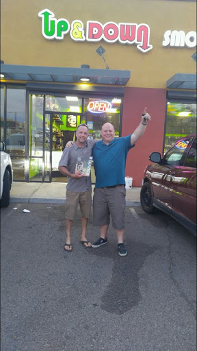 Tobacco Shop «Best Buds Smoke Shop», reviews and photos, 1730 E Apache Blvd #105, Tempe, AZ 85281, USA