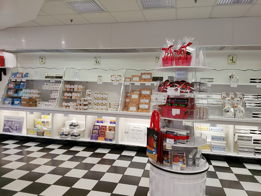 Shopping Mall «Superstition Springs Center», reviews and photos, 6555 E Southern Ave, Mesa, AZ 85206, USA