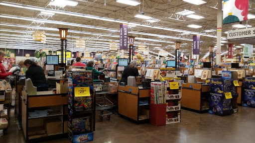 Grocery Store «Fred Meyer», reviews and photos, 2801 Bickford Ave, Snohomish, WA 98290, USA