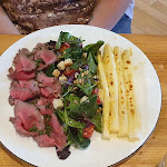 Photo n°1 de l'avis de Red.k fait le 22/04/2022 à 20:31 sur le  Haus im Turm - Rhöndorfer Gasthaus (Restaurant) à Bad Honnef