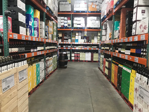 Liquor Store «Holbrook Liquors», reviews and photos, 125 Beacon Dr, Holbrook, NY 11741, USA