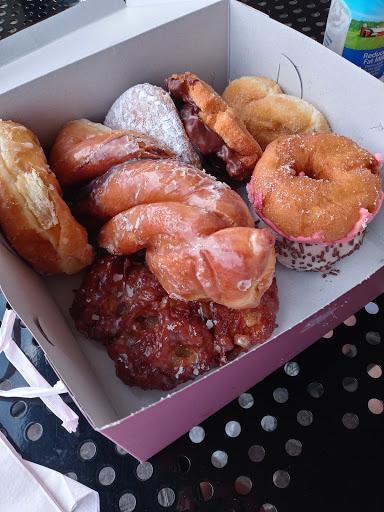 Donut Shop «Jannys Donuts», reviews and photos, 92 Corporate Park, Irvine, CA 92606, USA