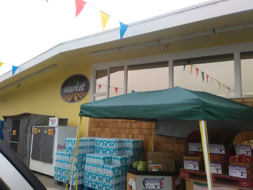 Grocery Store «C&K Market», reviews and photos, 231 US-101, Yachats, OR 97498, USA