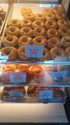 Donut Shop «Rise Biscuits & Donuts», reviews and photos, 1100 Market Center Dr, Morrisville, NC 27560, USA