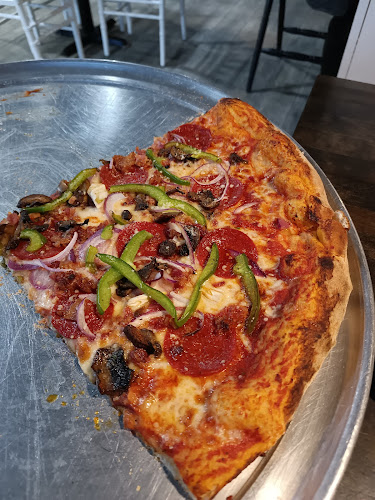 #2 best pizza place in St. Augustine - 900º Pizza and Pasta