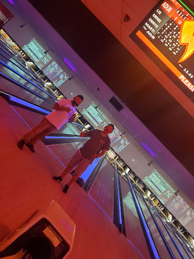 Bowling Alley «AMF Diamond Lanes», reviews and photos, 267 N Forest Blvd, Houston, TX 77090, USA