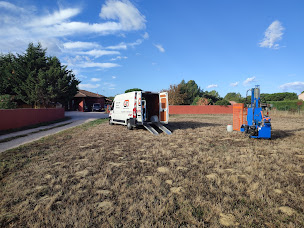 Photo n°2 de D&K Tech Etude de sol à Longages ()