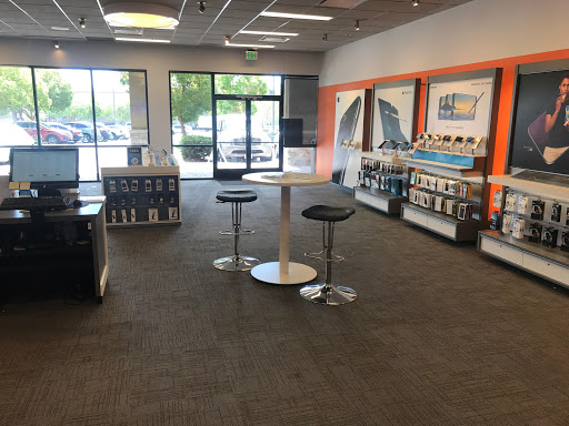 Cell Phone Store «AT&T Authorized Retailer», reviews and photos, 8052 Limonite Ave #101, Riverside, CA 92509, USA