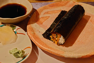 Photo n°78 de HANDO Parisian Handroll Sèvres à Paris ()