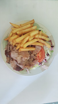 Plats et boissons du Restaurant de döner kebab Mac Grill(TITANIC) à Maîche - n°1