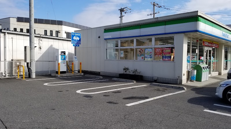 ファミリーマート 福山大門町店