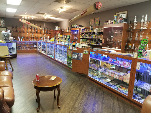 Tobacco Shop «Egyptian Glass Smoke Shop», reviews and photos, 1904 Boy Scout Dr, Fort Myers, FL 33907, USA
