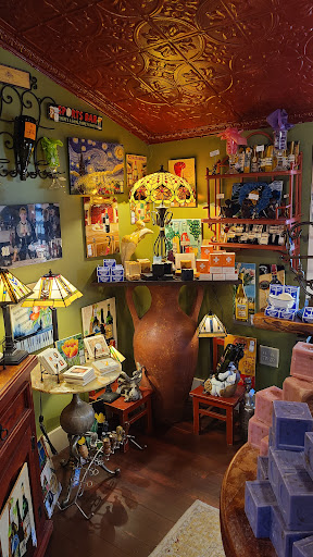 Gift Shop «Delaney Street Mercantile», reviews and photos, 905 W Main St, Lake Geneva, WI 53147, USA