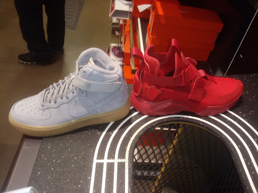 Clothing Store «Nike Factory Store», reviews and photos, 6200 Grand River Blvd E #542, Leeds, AL 35094, USA