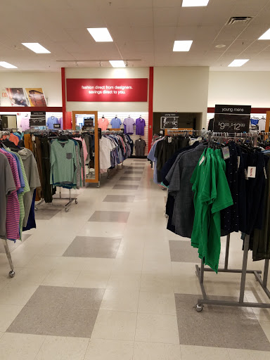 Department Store «T.J. Maxx and HomeGoods», reviews and photos, 7349 Lemont Rd, Downers Grove, IL 60516, USA