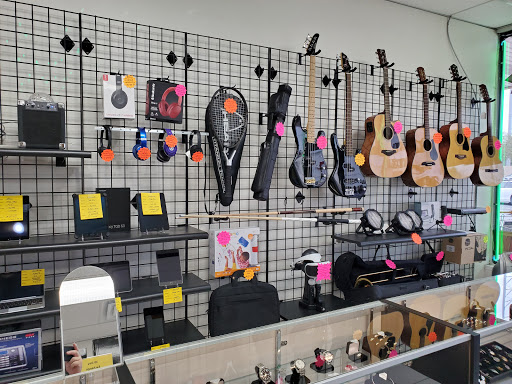 Pawn Shop «Quick Cash Pawn & Jewelry», reviews and photos, 8404 Sheldon Rd, Tampa, FL 33615, USA