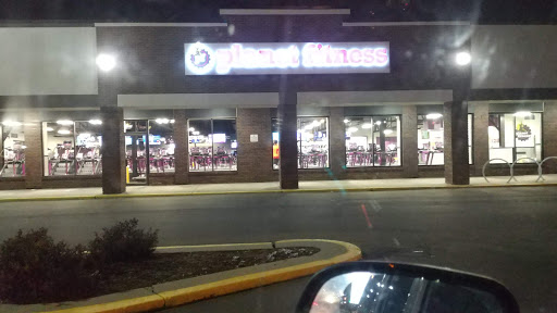 Shopping Mall «Sibley Plaza», reviews and photos, 2401 7th St W, St Paul, MN 55116, USA