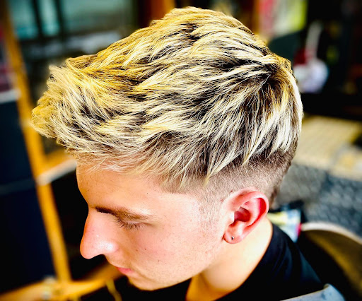 Barber Shop «Analog Barbershop», reviews and photos, 860 Olive St, Eugene, OR 97401, USA