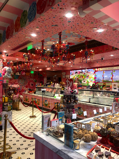 Shopping Mall «Santa Monica Place», reviews and photos, 395 Santa Monica Place, Santa Monica, CA 90401, USA