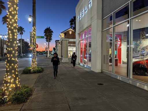 Shopping Mall «St Johns Town Center», reviews and photos, 4663 River City Dr, Jacksonville, FL 32246, USA