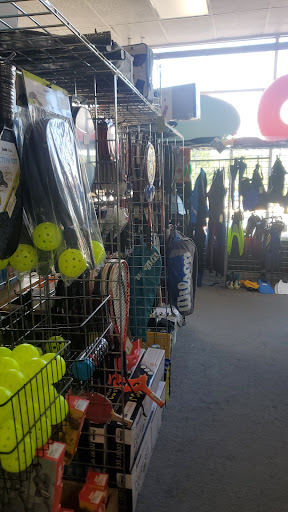 Sporting Goods Store «Play It Again Sports», reviews and photos, 2598 Willamette St, Eugene, OR 97405, USA