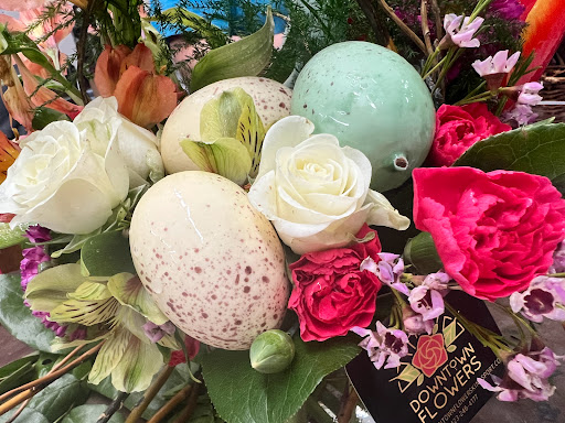 Florist «Downtown Flowers And Gift Shop», reviews and photos, 130 E Charlemont Ave, Kingsport, TN 37660, USA