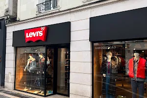 Levi's R Store image