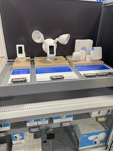 Electronics Store «Best Buy», reviews and photos, 1148 NW Norman Ave, Gresham, OR 97030, USA