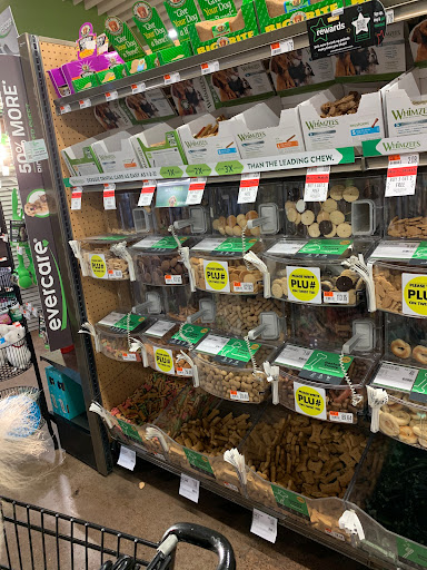 Pet Supply Store «Pet Supplies Plus», reviews and photos, 1704 Greenville Ave, Dallas, TX 75206, USA