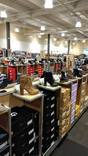 Shoe Store «DSW Designer Shoe Warehouse», reviews and photos, 4001 Factoria Square Mall SE, Bellevue, WA 98006, USA