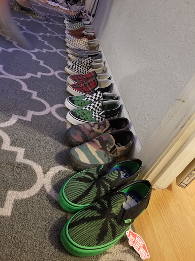 Shoe Store «Vans», reviews and photos, 13000 Folsom Blvd #403, Folsom, CA 95630, USA