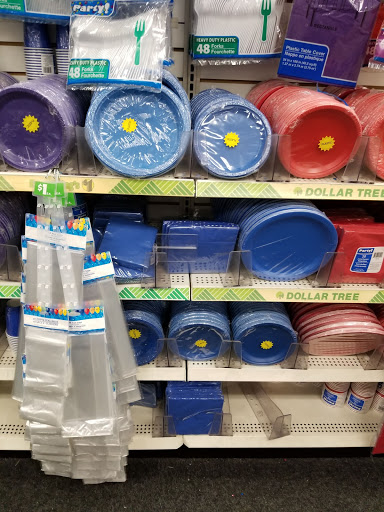 Dollar Store «Dollar Tree», reviews and photos, 1330 Eastern Blvd, Essex, MD 21221, USA