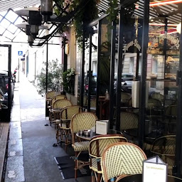 Photo n°15 de Les Demoiselles Restaurant Paris 17 à Paris ()