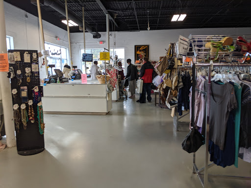 Consignment Shop «Goodwill», reviews and photos, 3150 Owen Rd, Fenton, MI 48430, USA