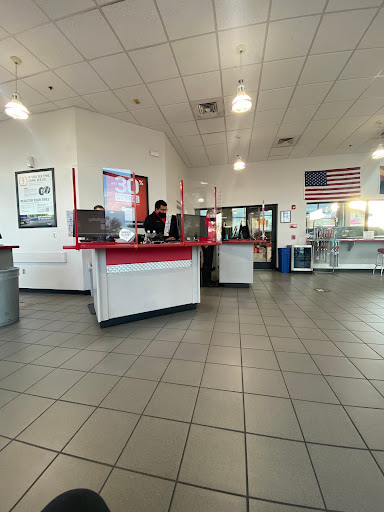 Tire Shop «Discount Tire Store - Queen Creek, AZ», reviews and photos, 21505 S Ellsworth Loop, Queen Creek, AZ 85142, USA