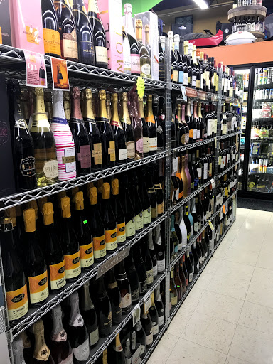 Liquor Store «Paradise Liquor», reviews and photos, 3237 Hilton Rd, Ferndale, MI 48220, USA