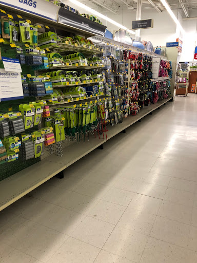 Pet Supply Store «PetSmart», reviews and photos, 650 Commerce Blvd, Scranton, PA 18519, USA