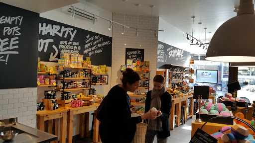 Cosmetics Store «Lush Cosmetics», reviews and photos, 2116 Union St, San Francisco, CA 94123, USA